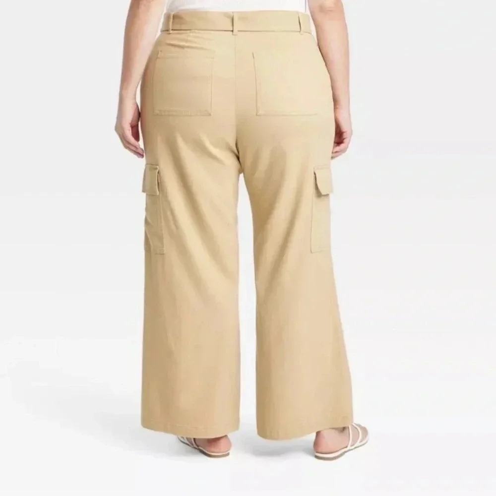 Sz 17 High-Rise Wide Leg Cargo Pants - Ava & Viv™ Tan - Picture 3 of 7